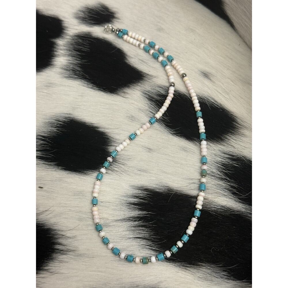 Native American Sterling Silver Navajo Pearl Pink Conch & Turquoise Necklace - Picture 8 of 9